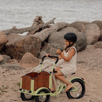 Chanty Cargo Kid - Grøn inkl. hjelm, flaskeholder, håndtag i 2 farver og ringklokke - BørnecyklerneChantyBørnecyklerneGrøn: BLC16 - GRNChanty Cargo Kid - Grøn inkl. hjelm, flaskeholder, håndtag i 2 farver og ringklokke