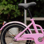 Chanty Cargo Kid – Pink inkl. hjelm, flaskeholder, håndtag i 2 farver og ringklokke - BørnecyklerneChantyBørnecyklernePink: BLC16 - LYRChanty Cargo Kid – Pink inkl. hjelm, flaskeholder, håndtag i 2 farver og ringklokke